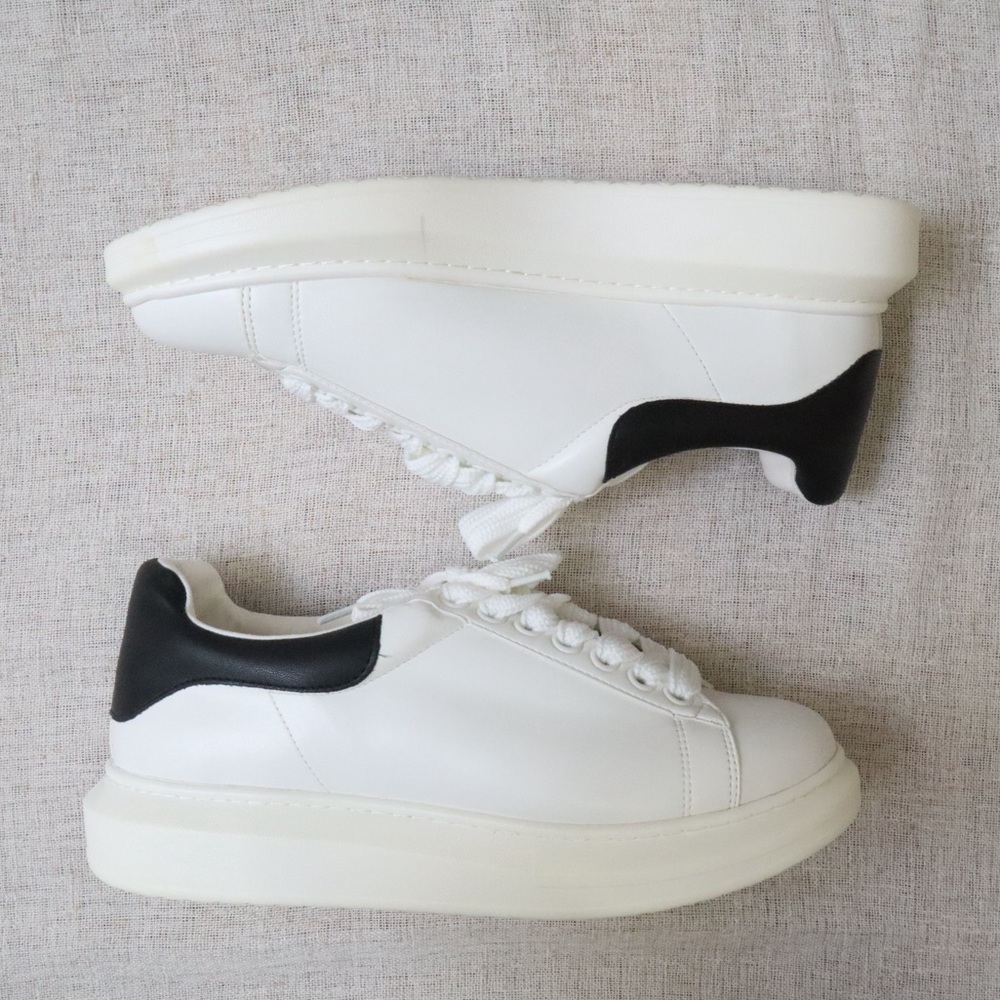 Steve Madden Glazed Chunky Platform Sneakers - Picture 3 of 15